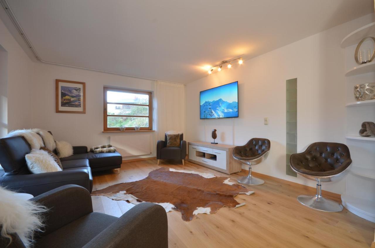 Haus Thumersbach - By Alpen Apartments Цел ам Зее Екстериор снимка